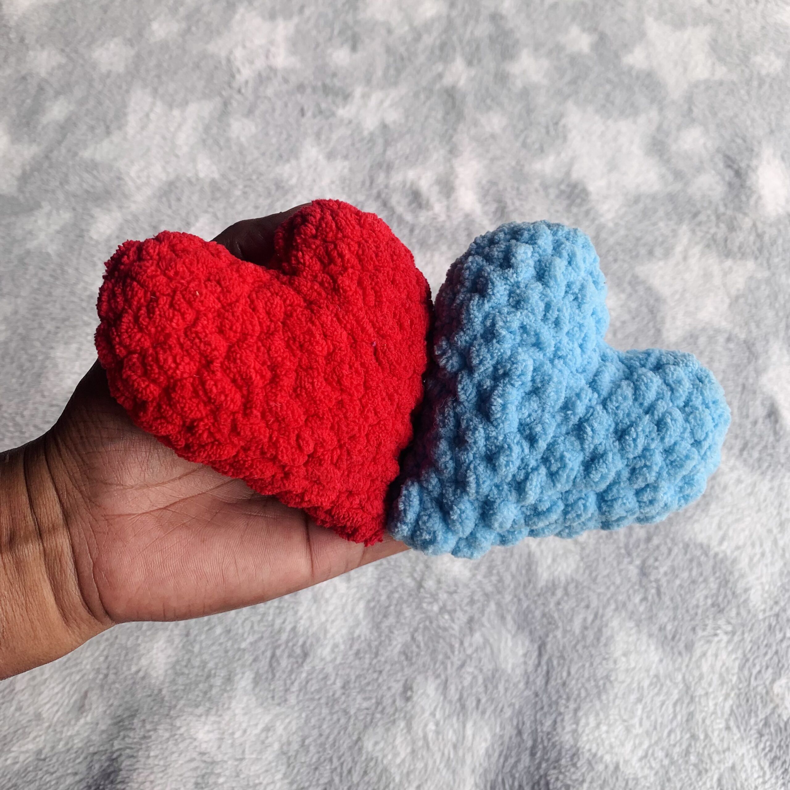 Handmade Crochet Mini Heart Plush - Cute Decorative Love Token - Soft and Charming gifts for valentine and surprise gifting