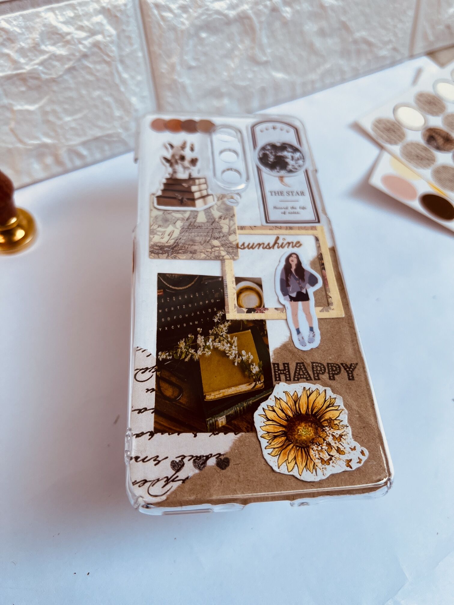 Phone cover design handmade | Custom phone cover | trending mobile cover | unique mobile cover | Aesthetic Phone cover | handmade mobile cover - Image 4